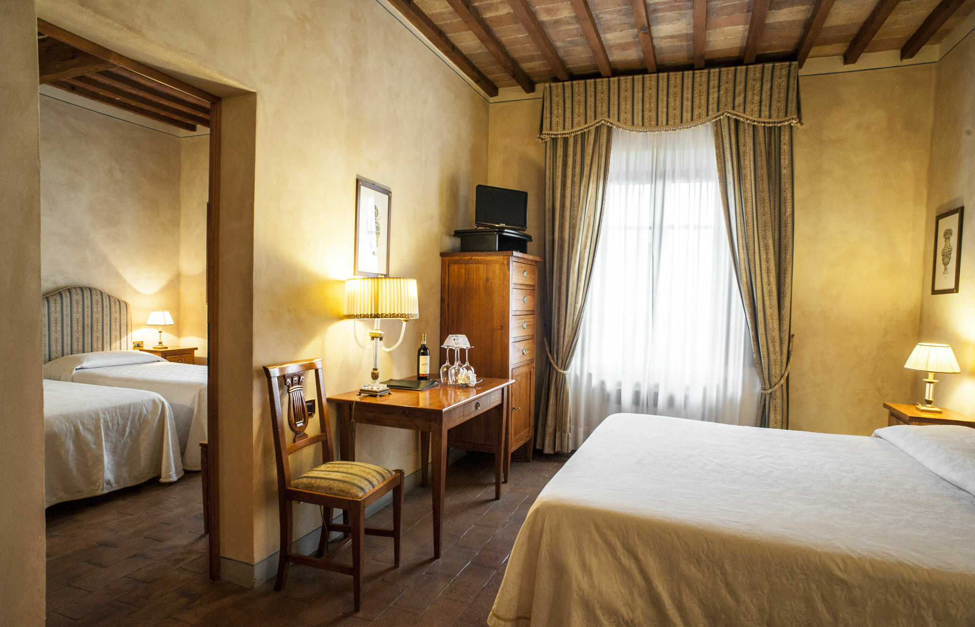 B&B Palazzo Al Torrione Сан-Джиміньяно Екстер'єр фото